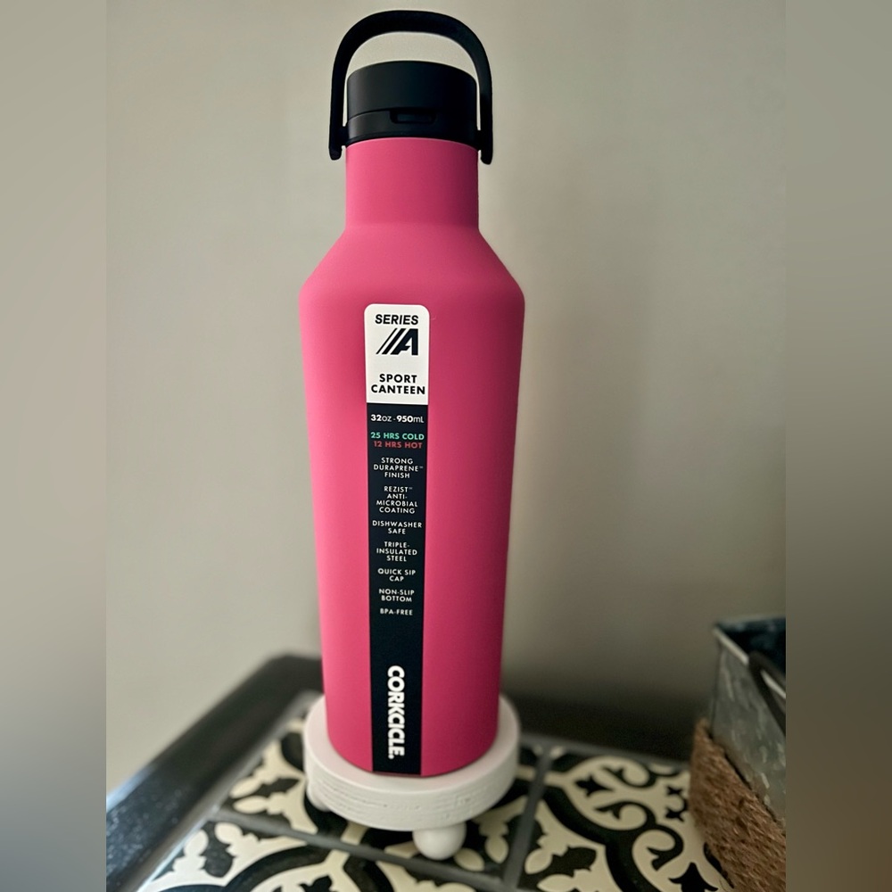 Corkcicle Canteen